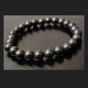 Shungite gemstone beaded stretch bracelet